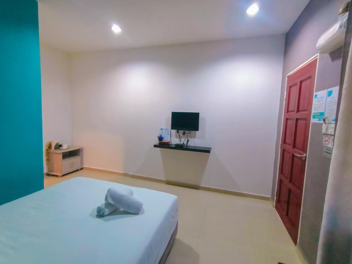 Bonda Room Stay Langkawi Пантай-Ченанг Екстер'єр фото