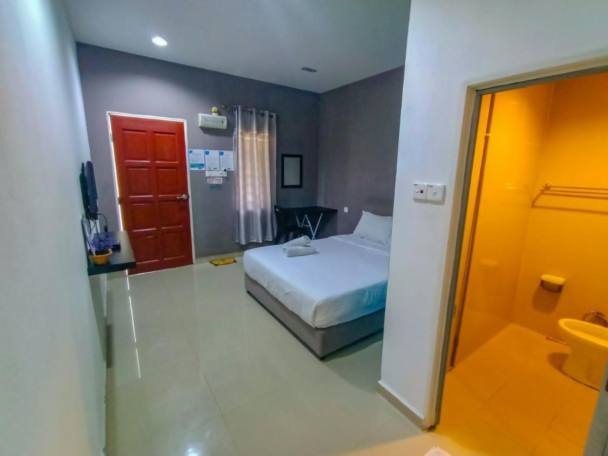 Bonda Room Stay Langkawi Пантай-Ченанг Екстер'єр фото