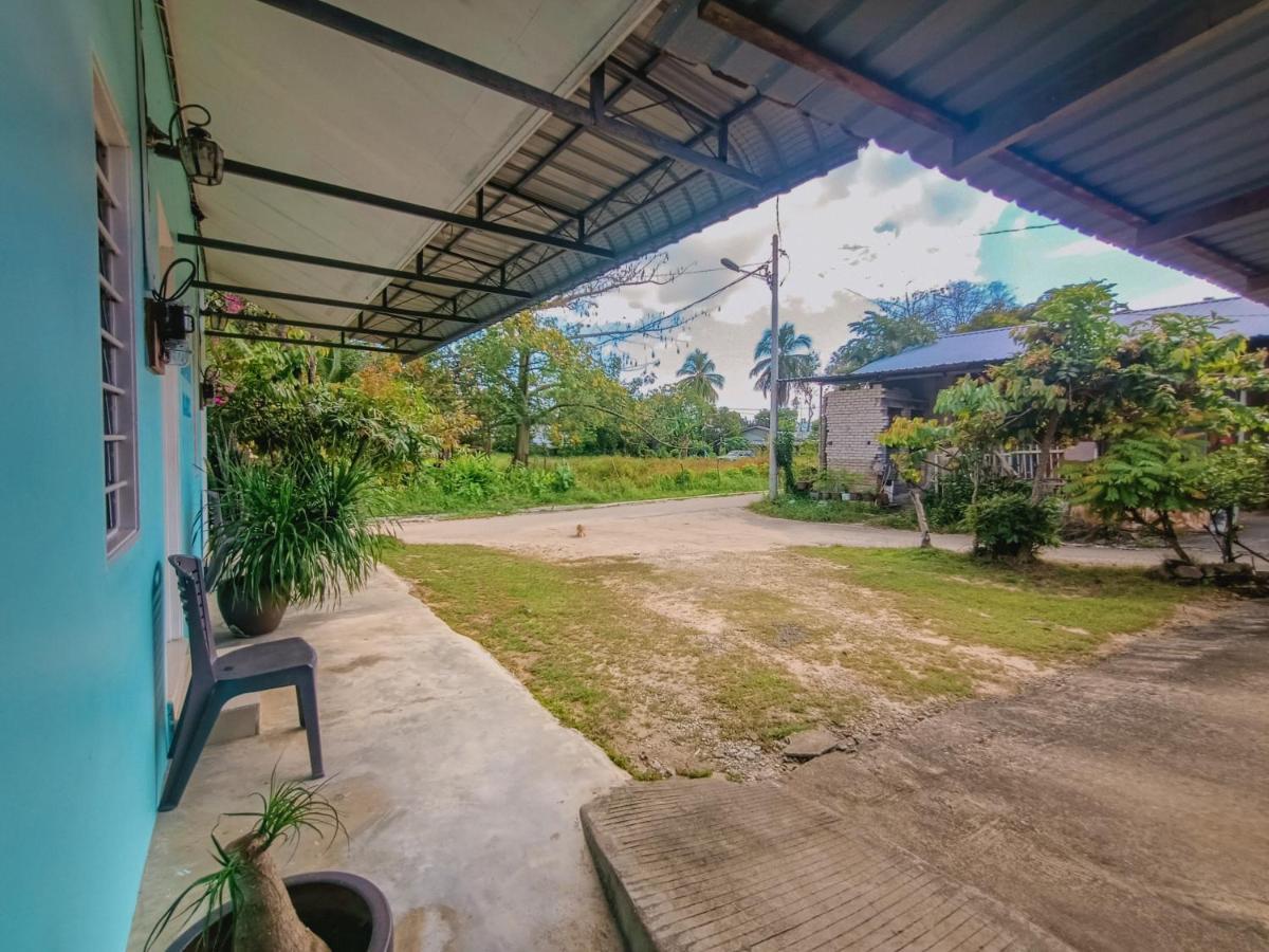 Bonda Room Stay Langkawi Пантай-Ченанг Екстер'єр фото